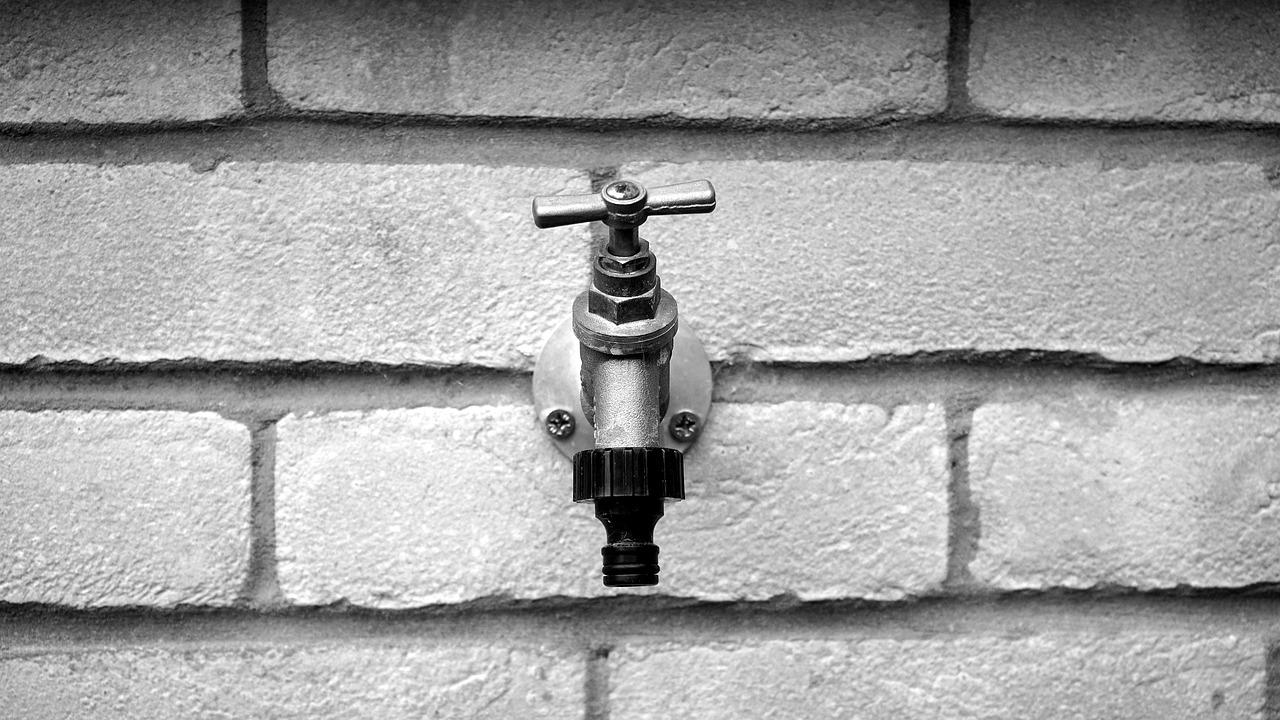 outdoor faucet